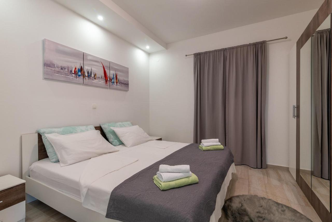 Apartment Ela Trogir Luaran gambar
