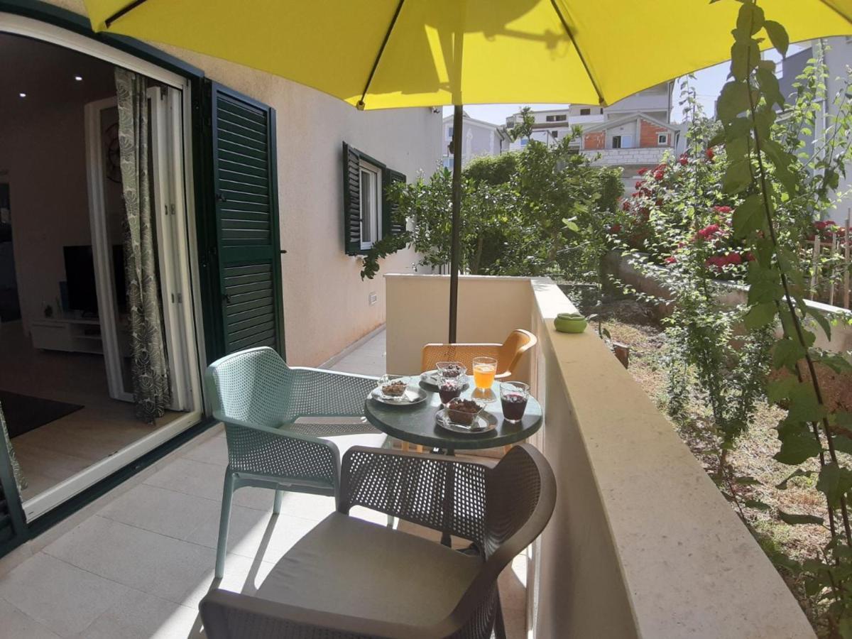Apartment Ela Trogir Luaran gambar